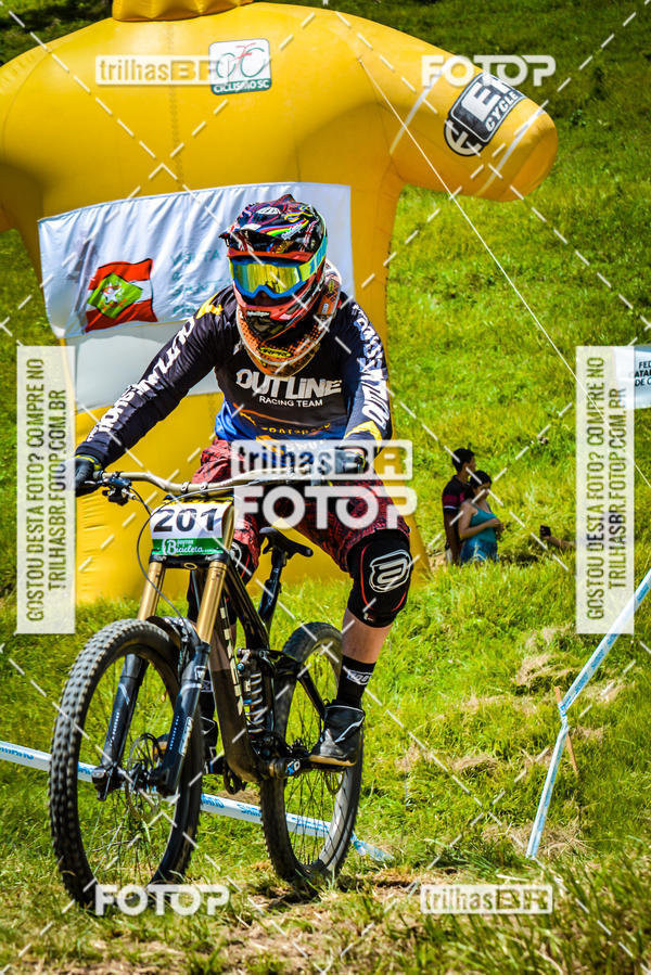 Buy your photos of the eventSul Brasileiro de Downhill on Fotop