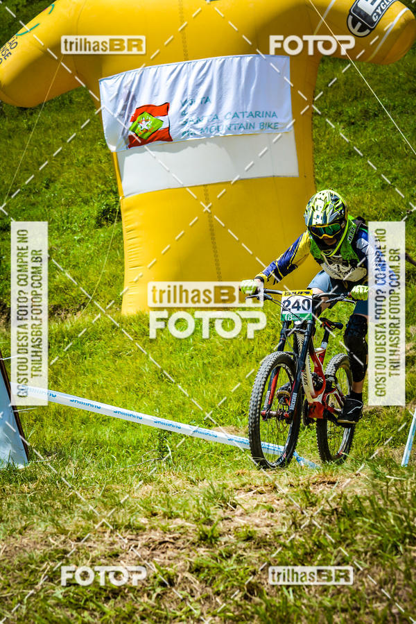 Buy your photos of the eventSul Brasileiro de Downhill on Fotop