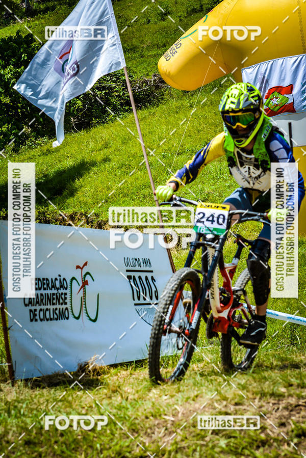 Buy your photos of the eventSul Brasileiro de Downhill on Fotop