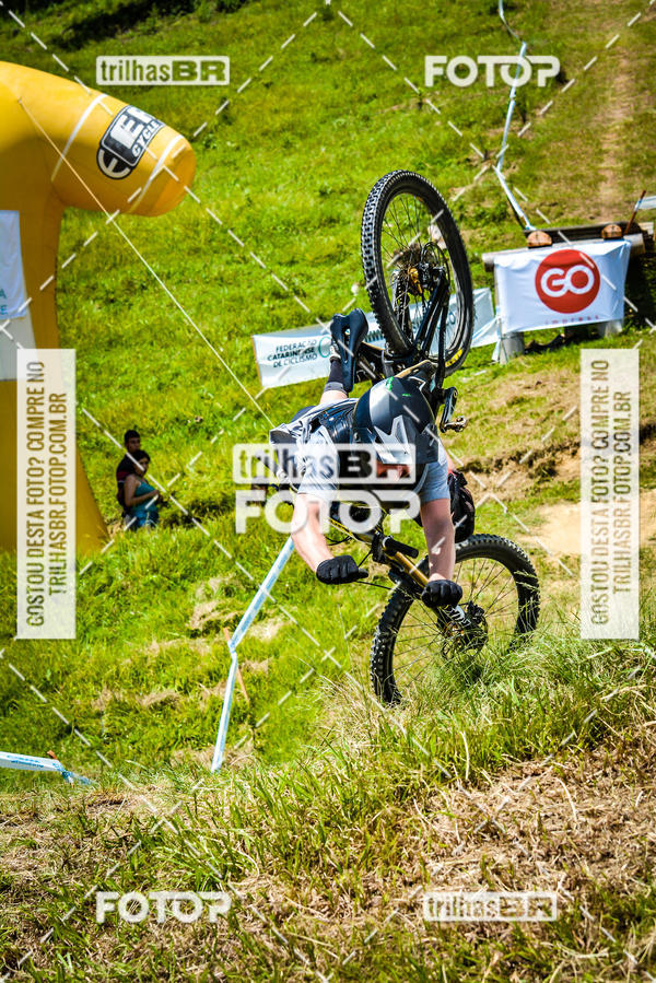 Buy your photos of the eventSul Brasileiro de Downhill on Fotop
