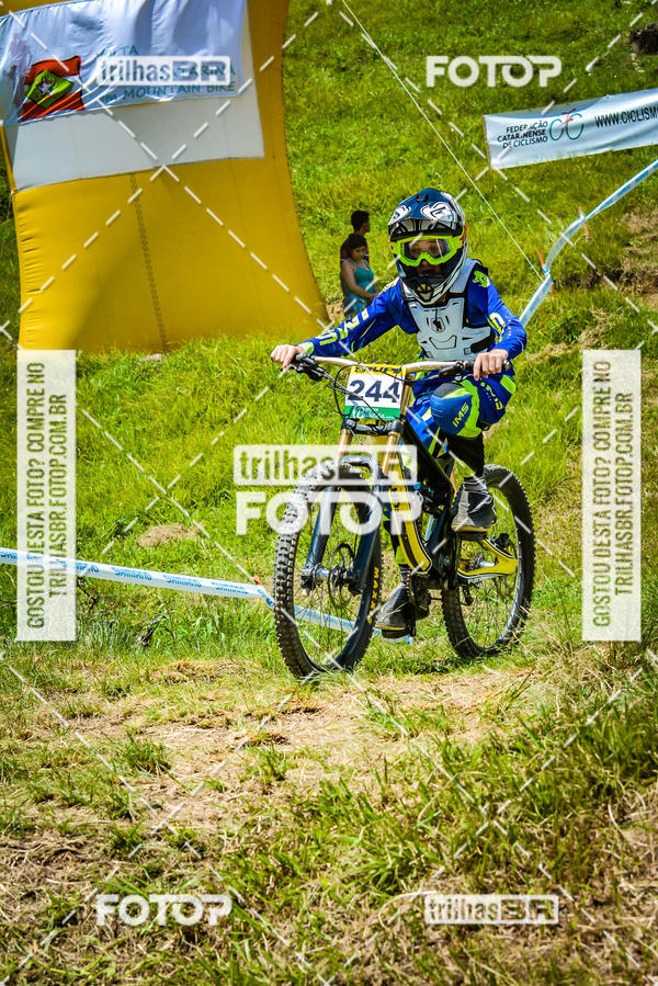 Buy your photos of the eventSul Brasileiro de Downhill on Fotop