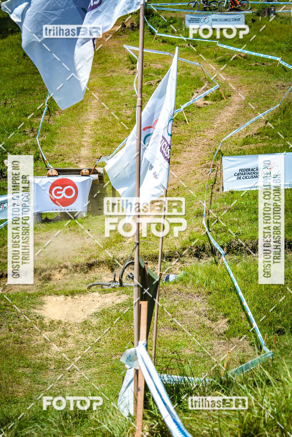 Buy your photos of the eventSul Brasileiro de Downhill on Fotop