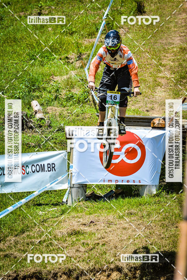 Buy your photos of the eventSul Brasileiro de Downhill on Fotop