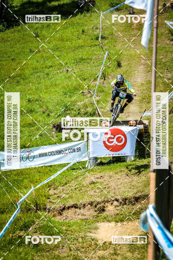 Buy your photos of the eventSul Brasileiro de Downhill on Fotop