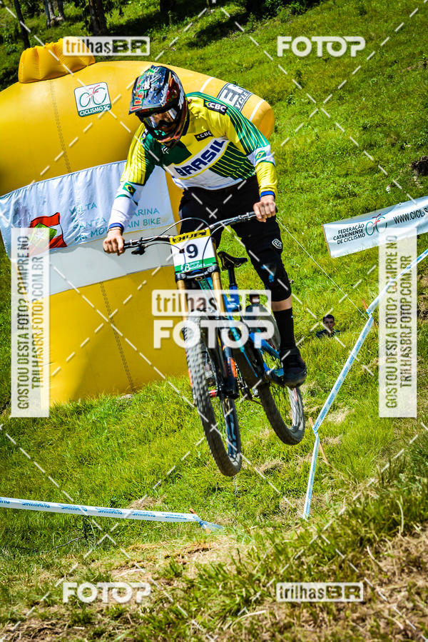 Buy your photos of the eventSul Brasileiro de Downhill on Fotop