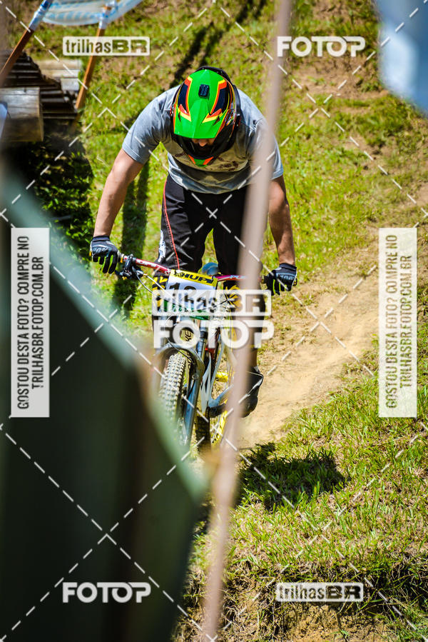 Buy your photos of the eventSul Brasileiro de Downhill on Fotop