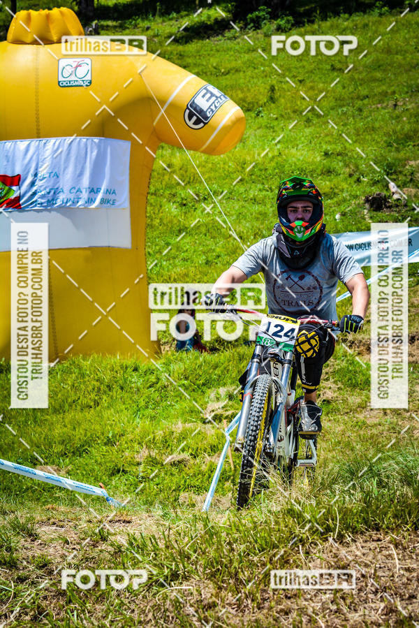 Buy your photos of the eventSul Brasileiro de Downhill on Fotop