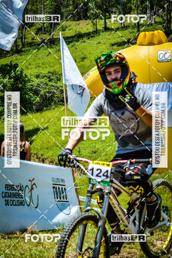 Buy your photos of the eventSul Brasileiro de Downhill on Fotop