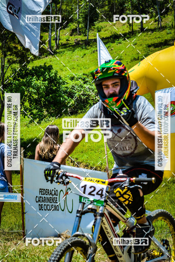 Buy your photos of the eventSul Brasileiro de Downhill on Fotop