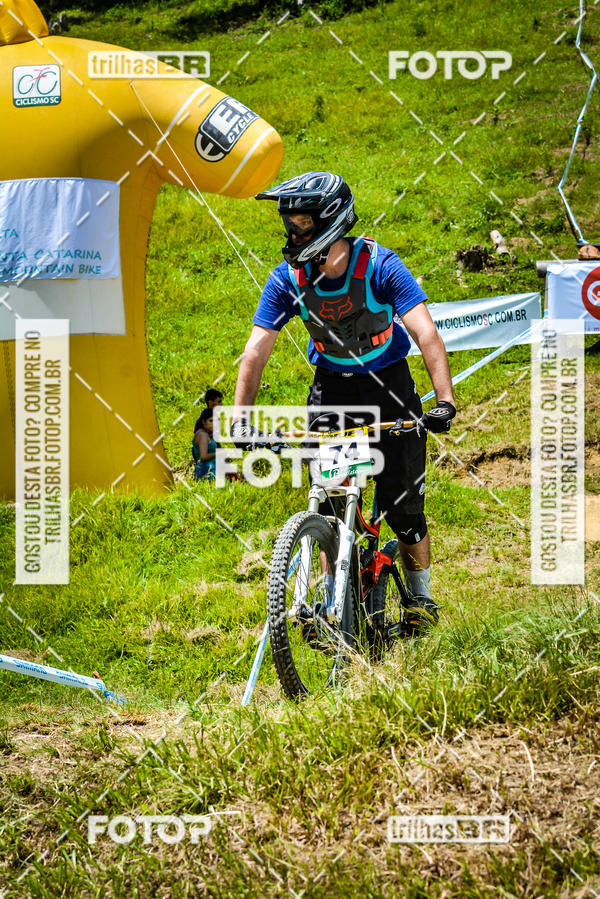 Buy your photos of the eventSul Brasileiro de Downhill on Fotop
