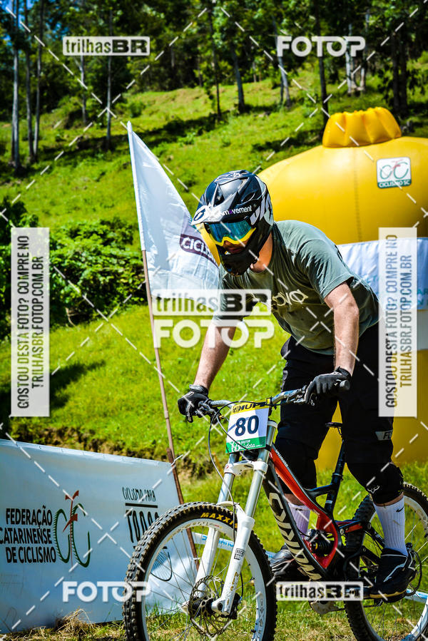 Buy your photos of the eventSul Brasileiro de Downhill on Fotop