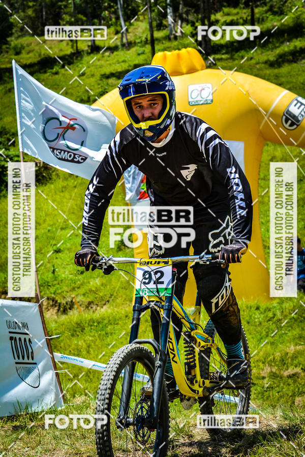 Buy your photos of the eventSul Brasileiro de Downhill on Fotop