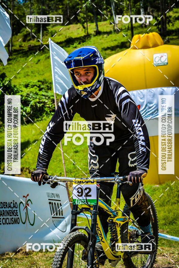 Buy your photos of the eventSul Brasileiro de Downhill on Fotop