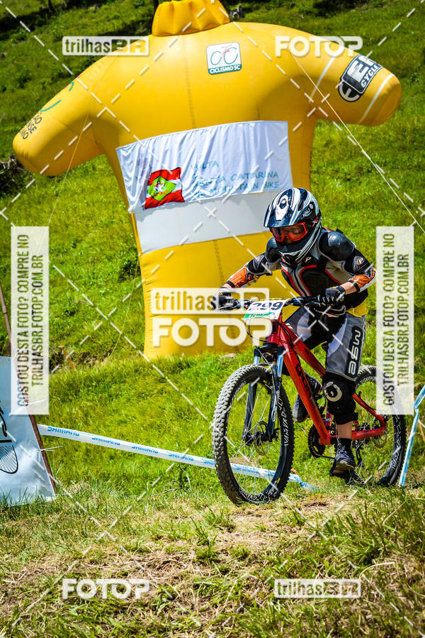 Buy your photos of the eventSul Brasileiro de Downhill on Fotop
