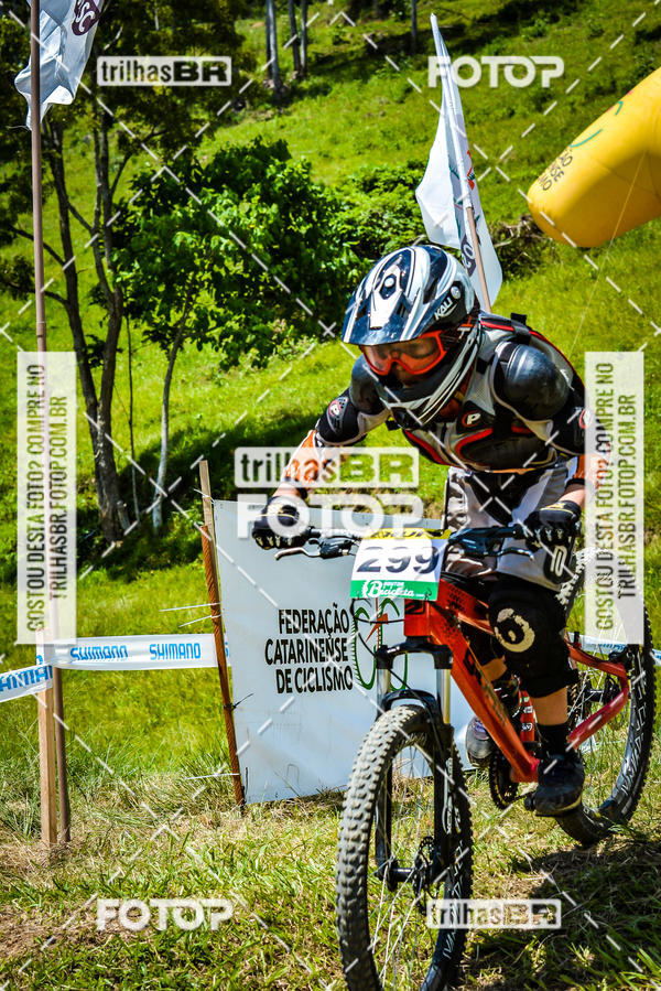 Buy your photos of the eventSul Brasileiro de Downhill on Fotop