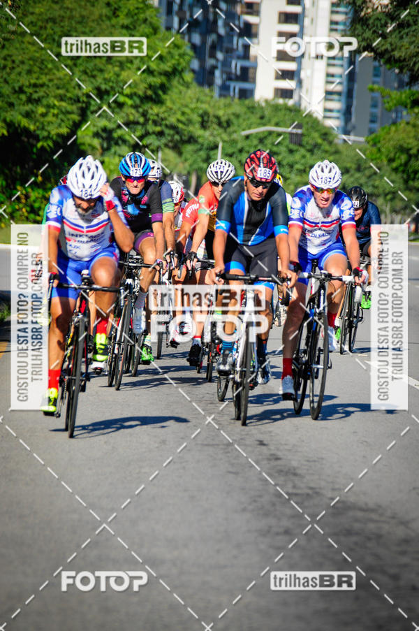 Buy your photos of the eventSubida do Morro da Cruz on Fotop