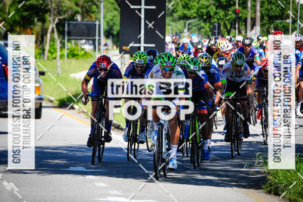 Buy your photos of the eventSubida do Morro da Cruz on Fotop