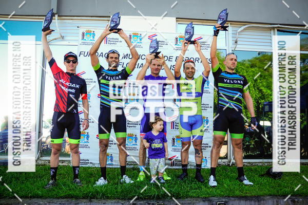 Buy your photos of the eventSubida do Morro da Cruz on Fotop