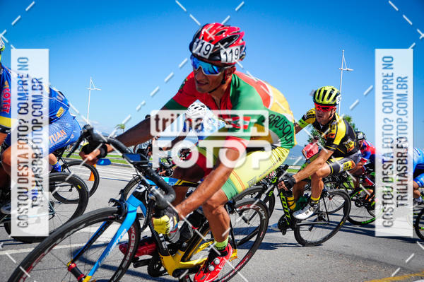 Buy your photos of the eventSubida do Morro da Cruz on Fotop