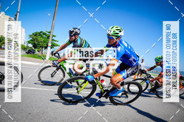 Buy your photos of the eventSubida do Morro da Cruz on Fotop