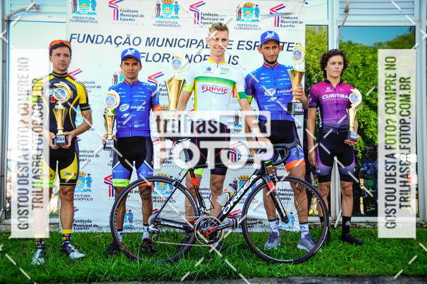 Buy your photos of the eventSubida do Morro da Cruz on Fotop