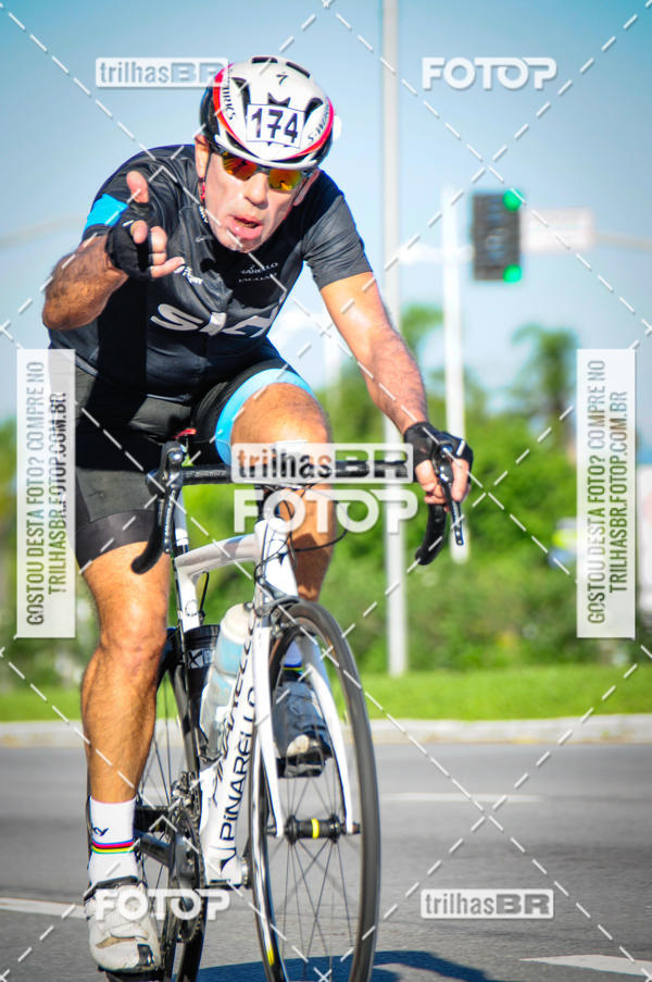 Buy your photos of the eventSubida do Morro da Cruz on Fotop