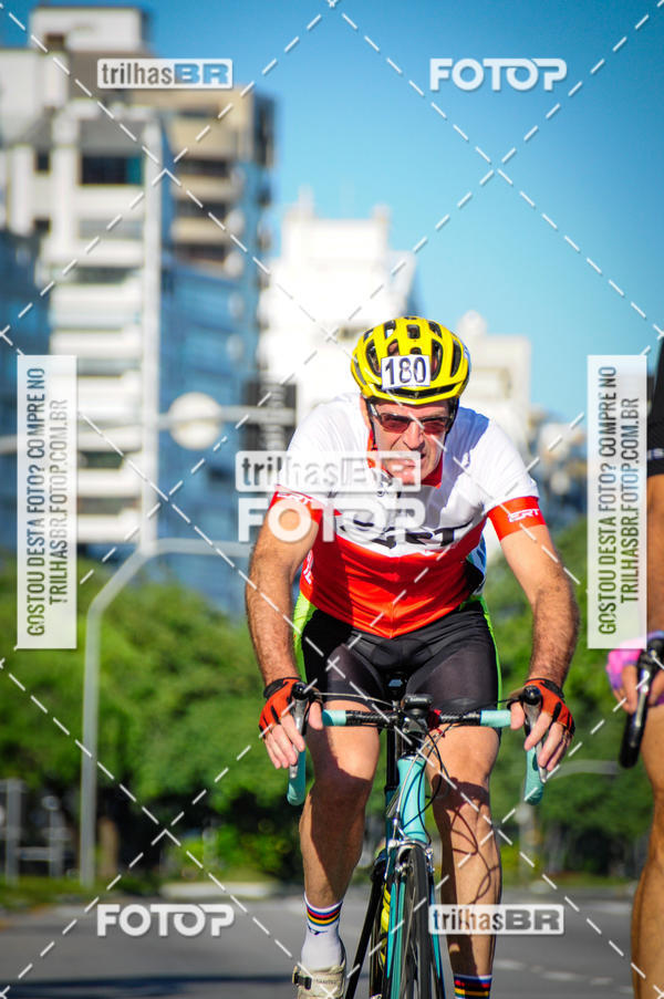 Buy your photos of the eventSubida do Morro da Cruz on Fotop