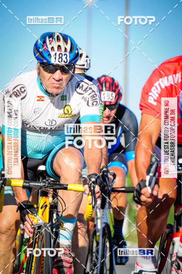 Buy your photos of the eventSubida do Morro da Cruz on Fotop