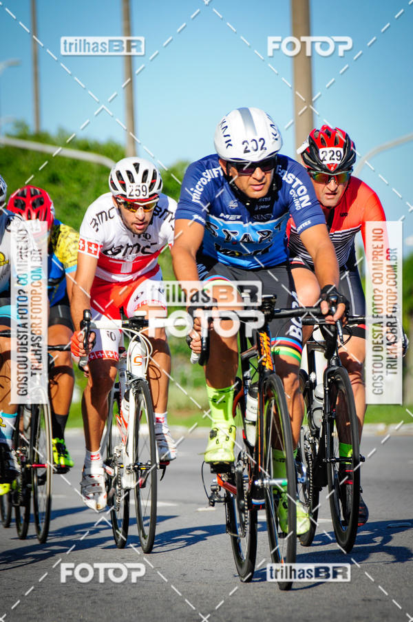 Buy your photos of the eventSubida do Morro da Cruz on Fotop