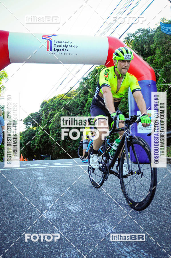 Buy your photos of the eventSubida do Morro da Cruz on Fotop