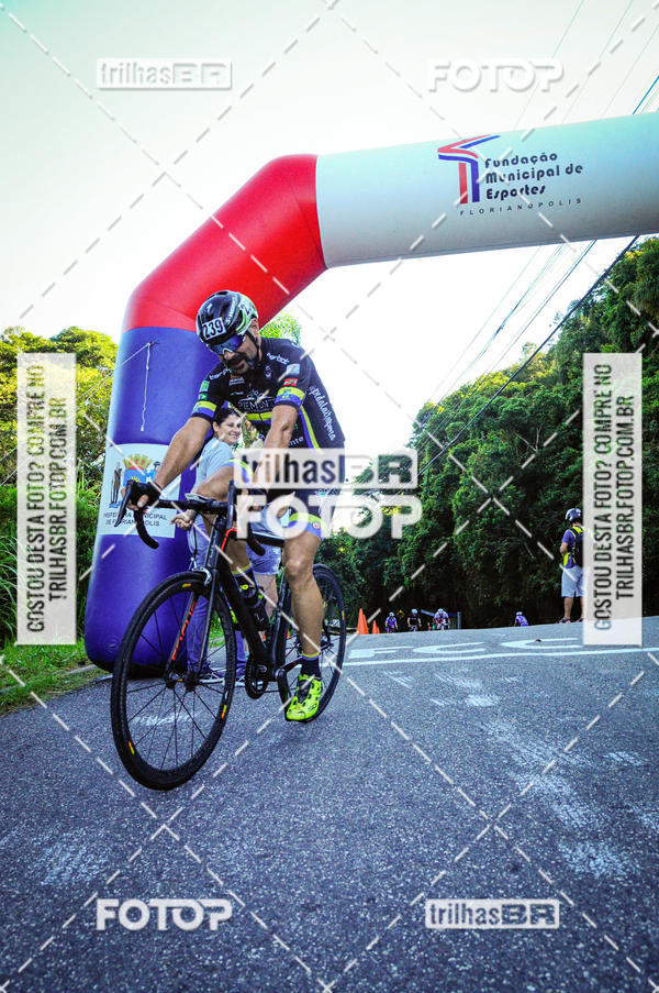 Buy your photos of the eventSubida do Morro da Cruz on Fotop