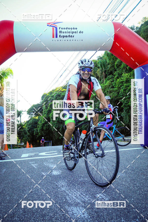 Buy your photos of the eventSubida do Morro da Cruz on Fotop