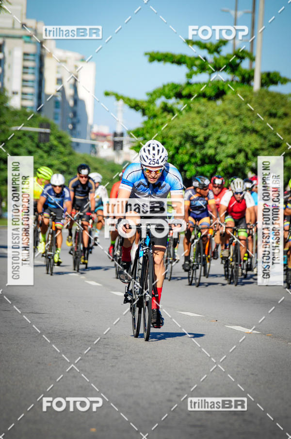 Buy your photos of the eventSubida do Morro da Cruz on Fotop