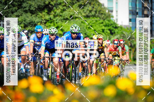 Buy your photos of the eventSubida do Morro da Cruz on Fotop