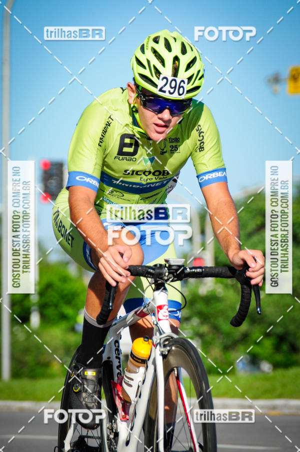 Buy your photos of the eventSubida do Morro da Cruz on Fotop