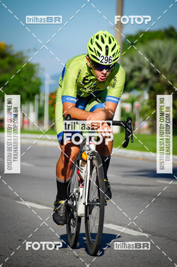 Buy your photos of the eventSubida do Morro da Cruz on Fotop