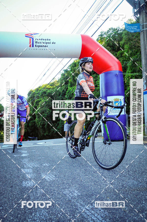 Buy your photos of the eventSubida do Morro da Cruz on Fotop