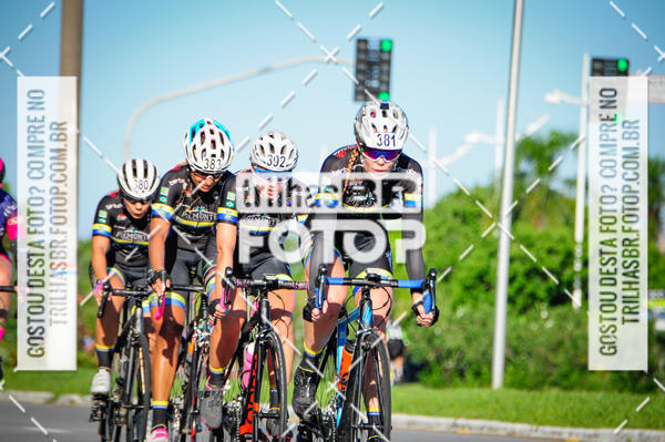 Buy your photos of the eventSubida do Morro da Cruz on Fotop