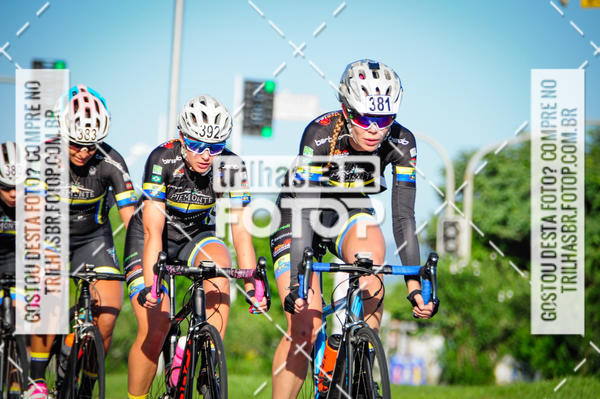 Buy your photos of the eventSubida do Morro da Cruz on Fotop