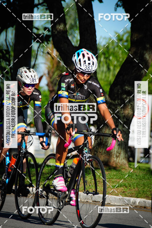 Buy your photos of the eventSubida do Morro da Cruz on Fotop