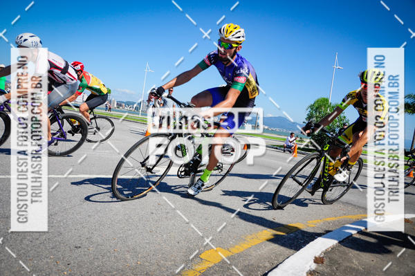 Buy your photos of the eventSubida do Morro da Cruz on Fotop