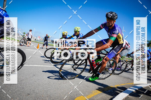 Buy your photos of the eventSubida do Morro da Cruz on Fotop