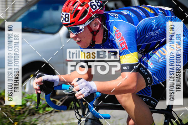 Buy your photos of the eventSubida do Morro da Cruz on Fotop