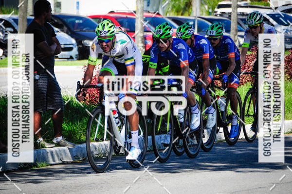 Buy your photos of the eventSubida do Morro da Cruz on Fotop