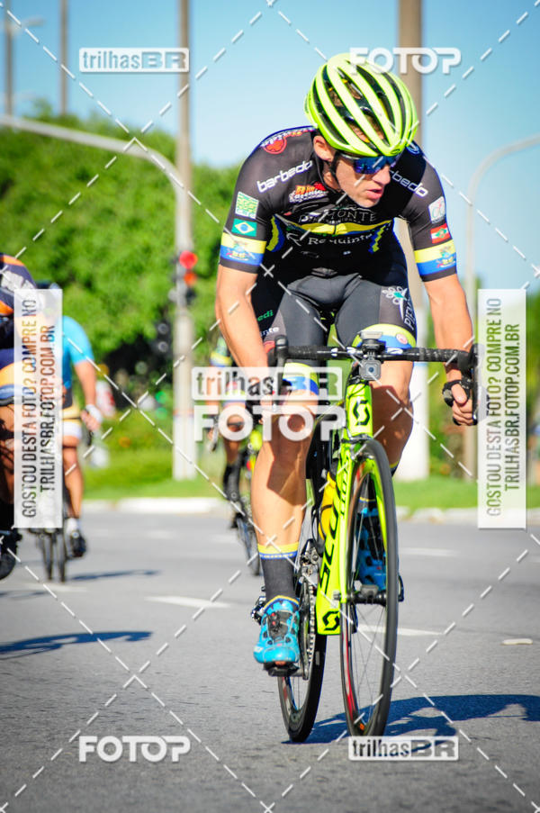 Buy your photos of the eventSubida do Morro da Cruz on Fotop