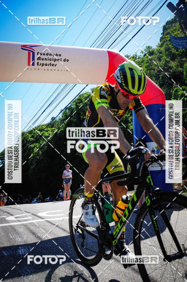 Buy your photos of the eventSubida do Morro da Cruz on Fotop