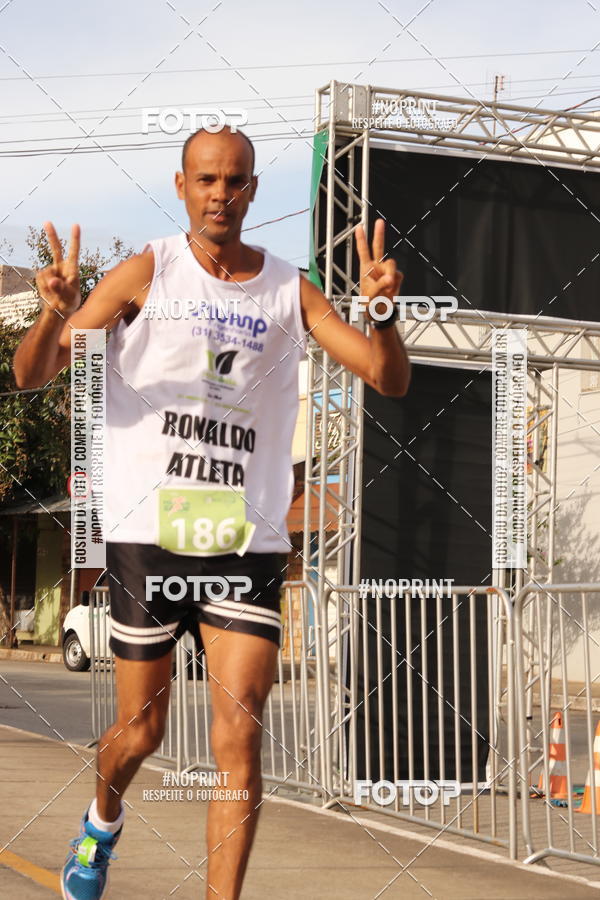 Buy your photos of the eventCORRIDA POR MAIS SADE on Fotop