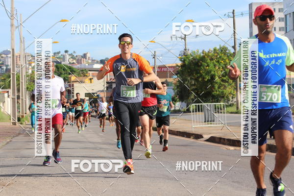 Buy your photos of the eventCORRIDA POR MAIS SADE on Fotop
