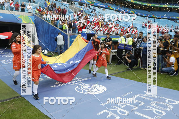 Compre as suas fotos do eventoVenezuela x Peru no Fotop