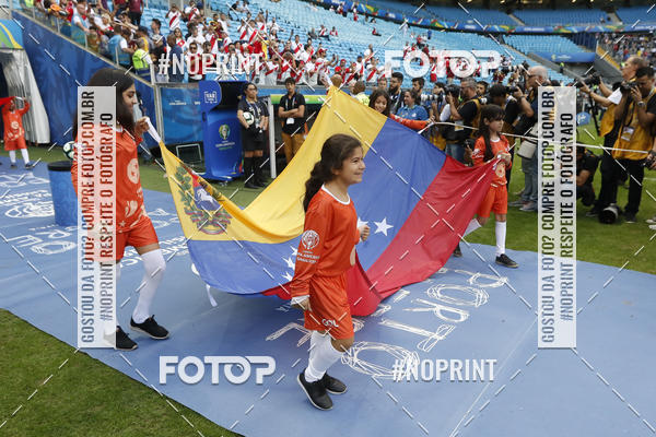 Compre as suas fotos do eventoVenezuela x Peru no Fotop